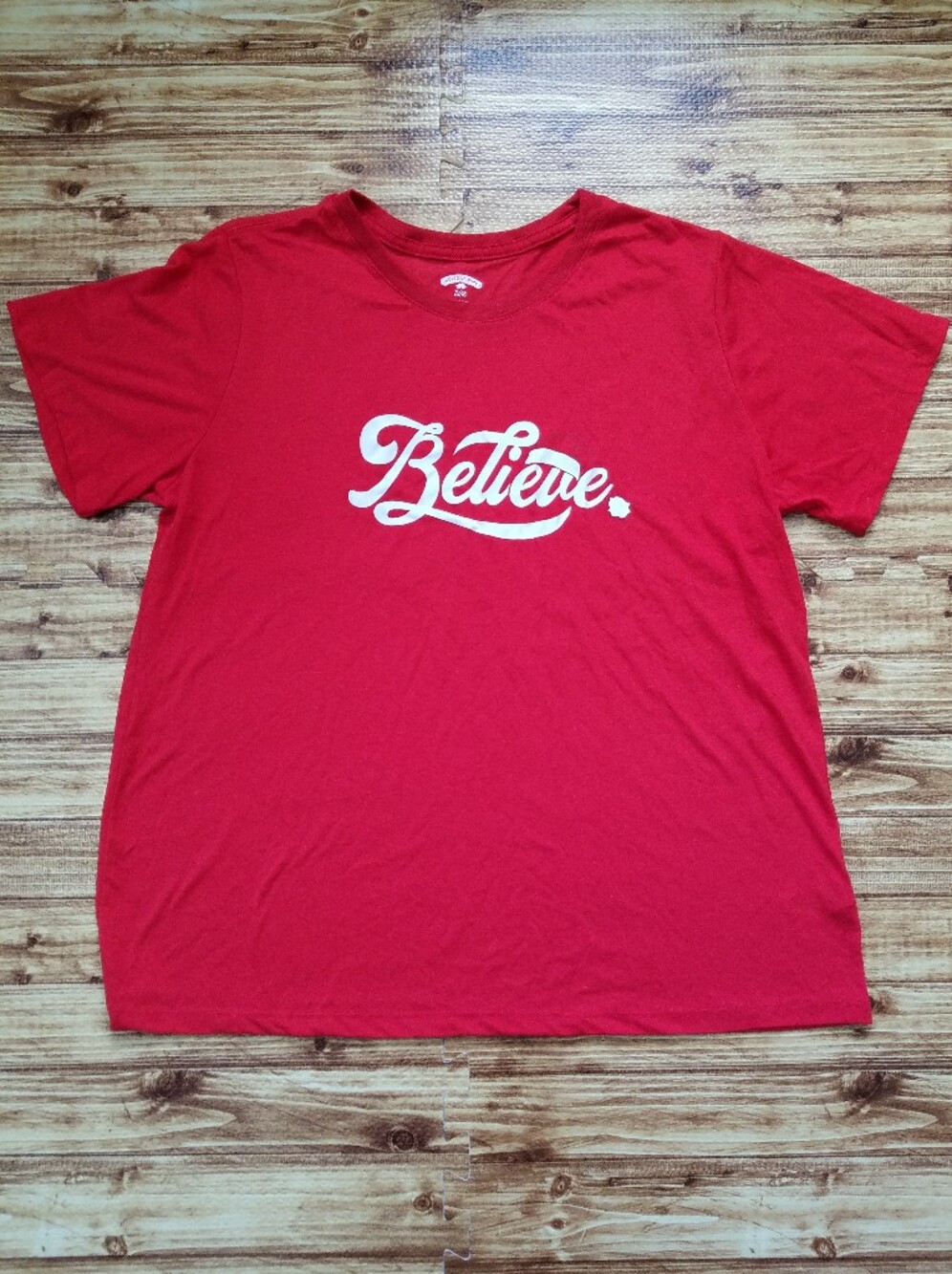 Holiday Time Red T-Shirt Believe Santa Christmas Women's Juniors XL 16-18